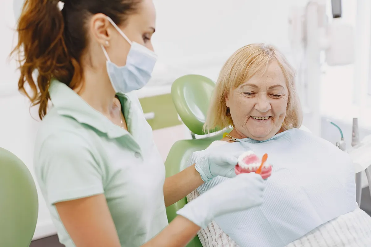 Tips and Special Considerations for Dental Care in Elderly People